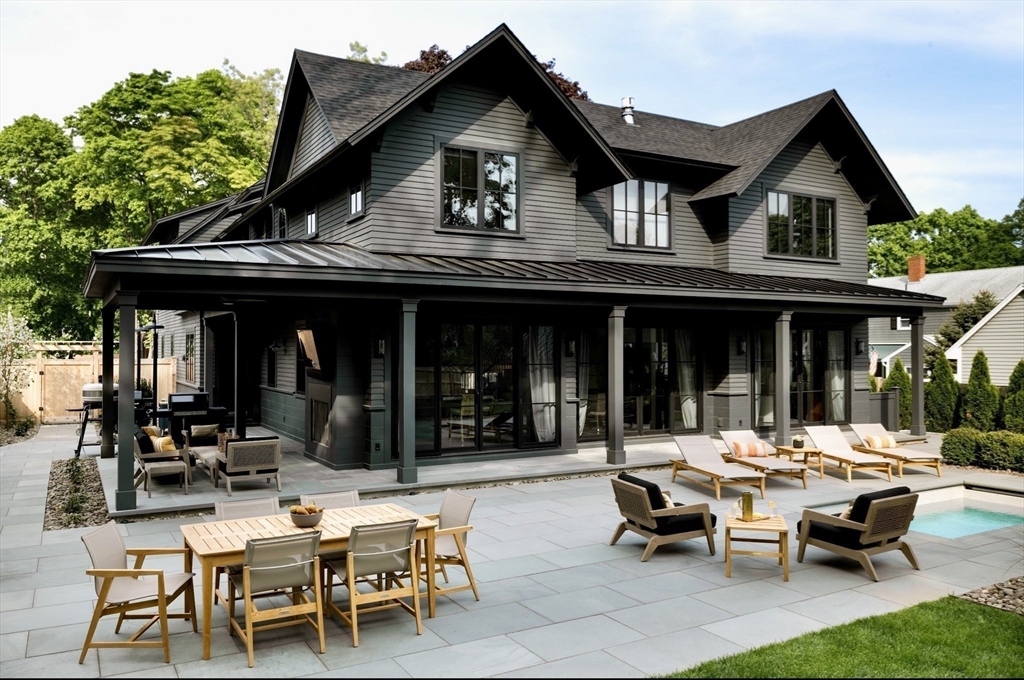 1 Shay Terrace in Newburyport