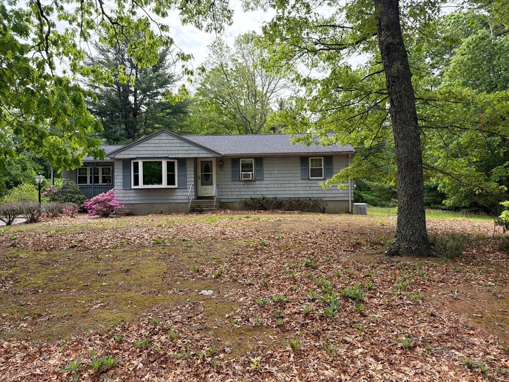 159 Valley St in Pembroke