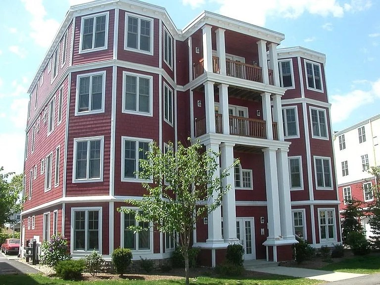 11 Whipple Ave #1 in Roslindale