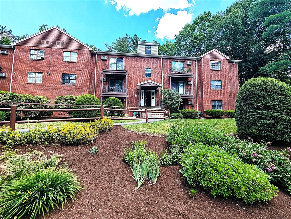 73 Liberty Square Road #30A in Boxborough
