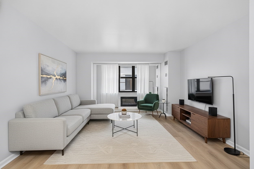 170 Tremont St #204 in Boston