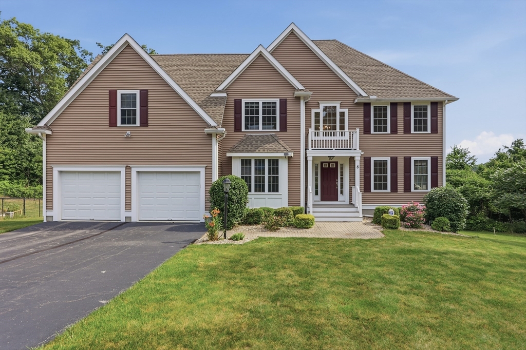 8 Victoria Circle in Shrewsbury