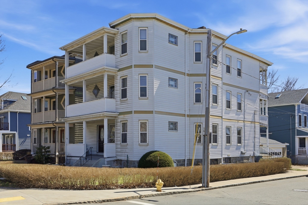 320 Fellsway West in Medford