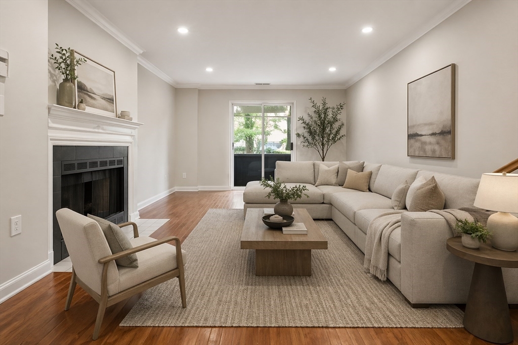 1216 Vfw Pkwy #40 in West Roxbury