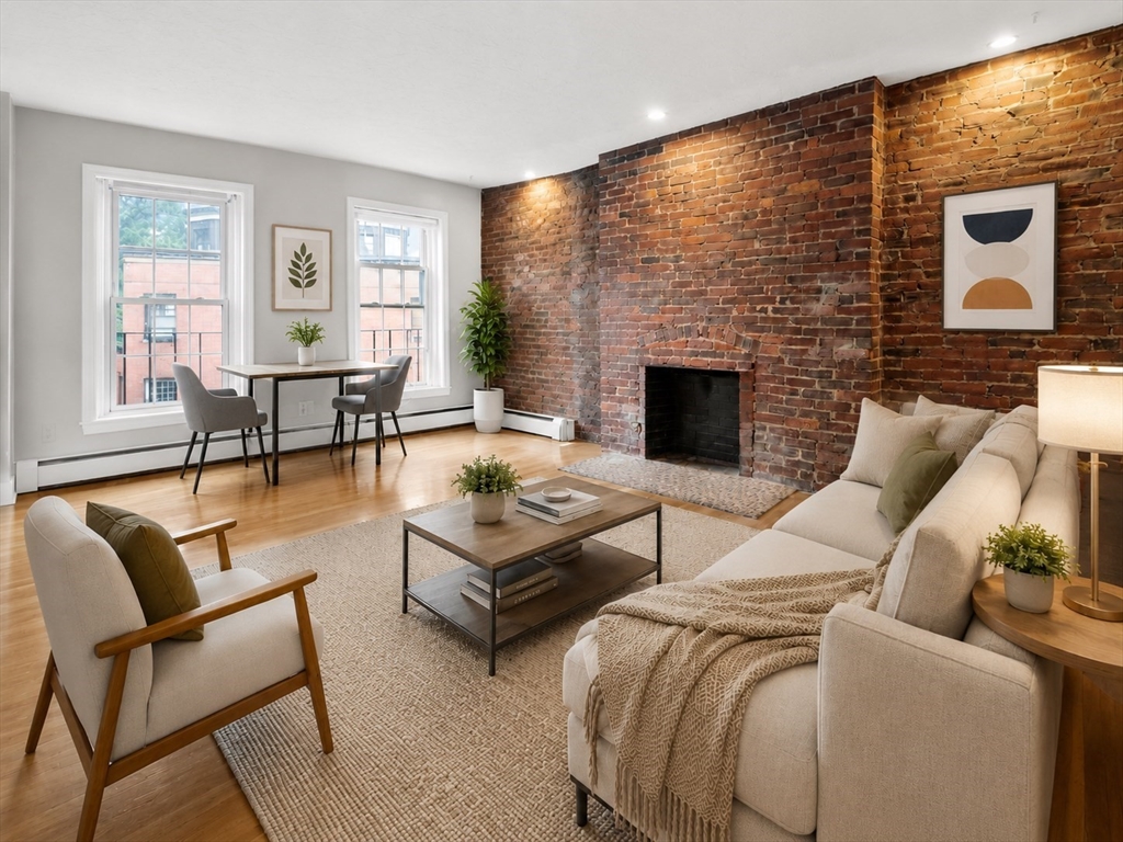 27 Saint Stephen St #27-6 in Boston