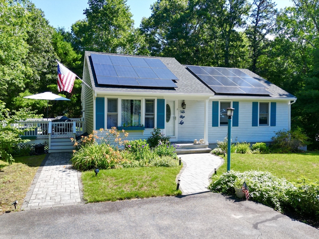 2 Compton Ct in Plymouth
