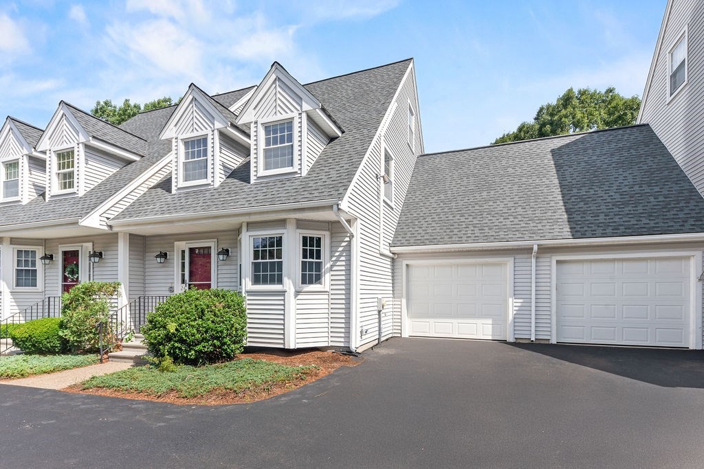 24 Cinnamon Cir #24 in Walpole