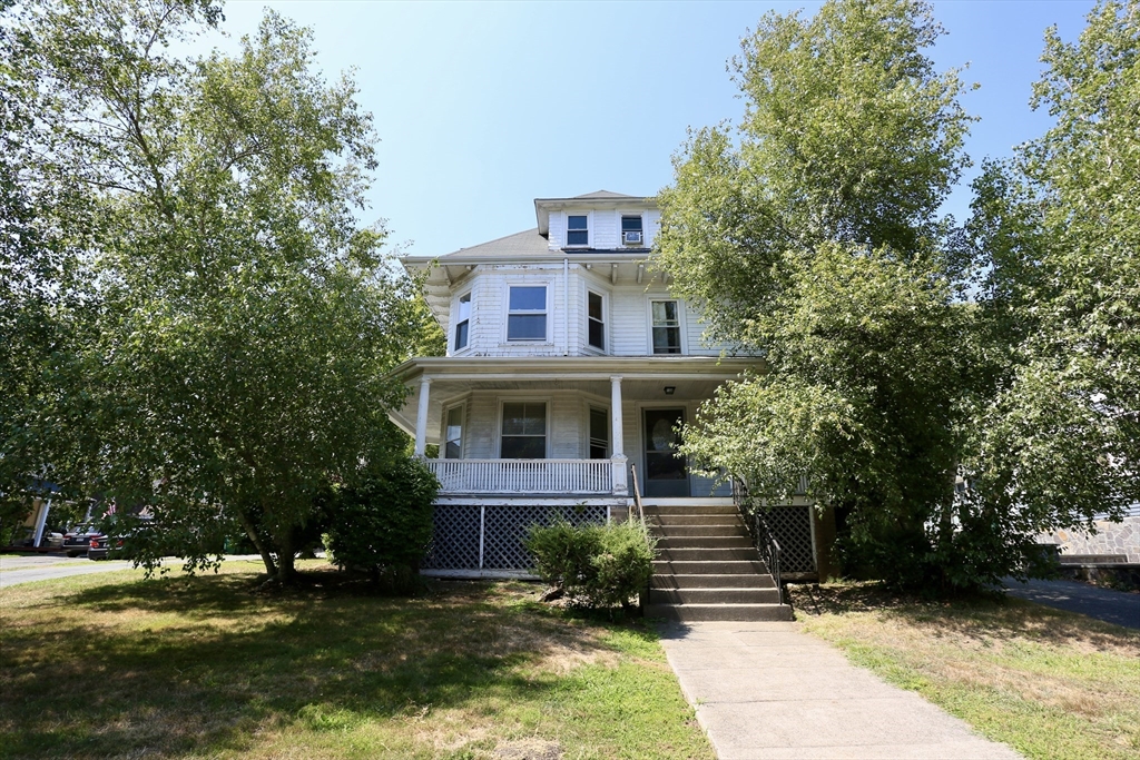 124 Forest St in Medford