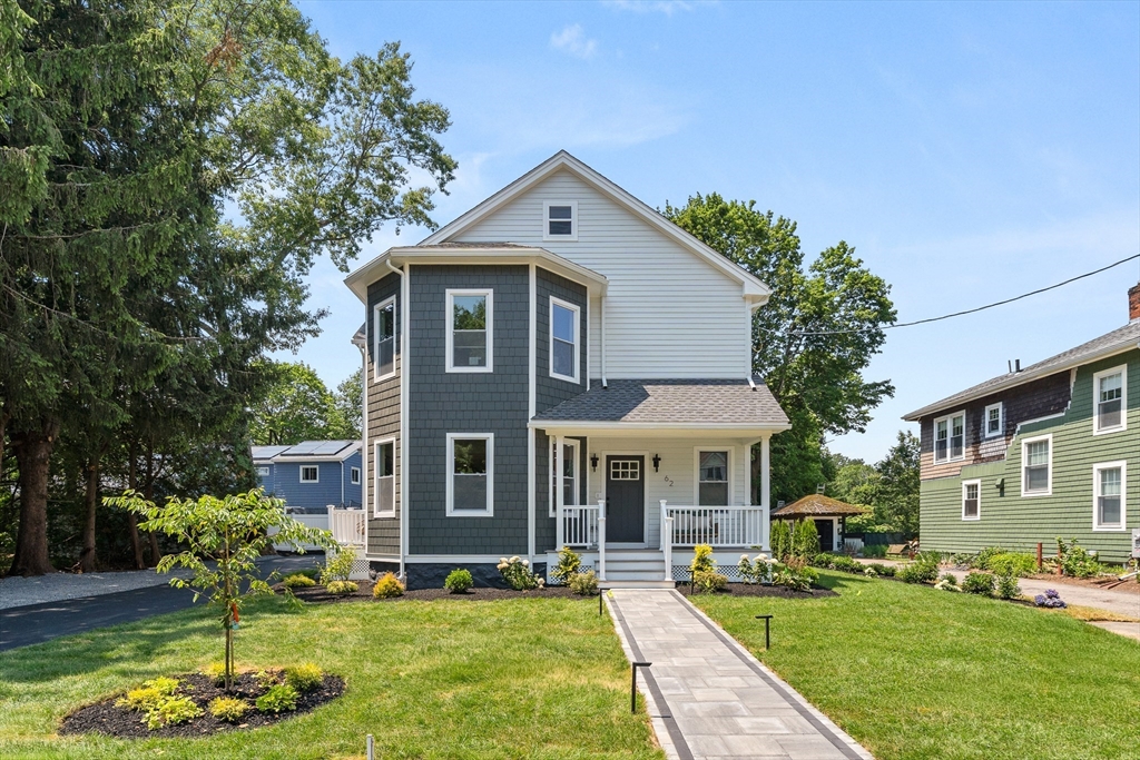 62 Summit Avenue in Sharon