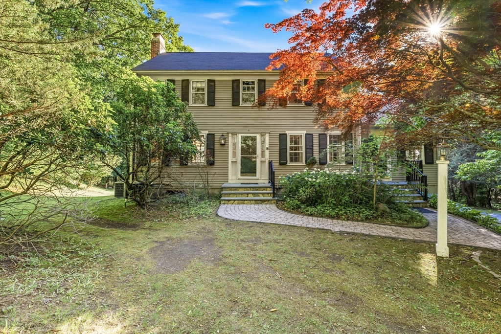 21 Goulding St E in Sherborn