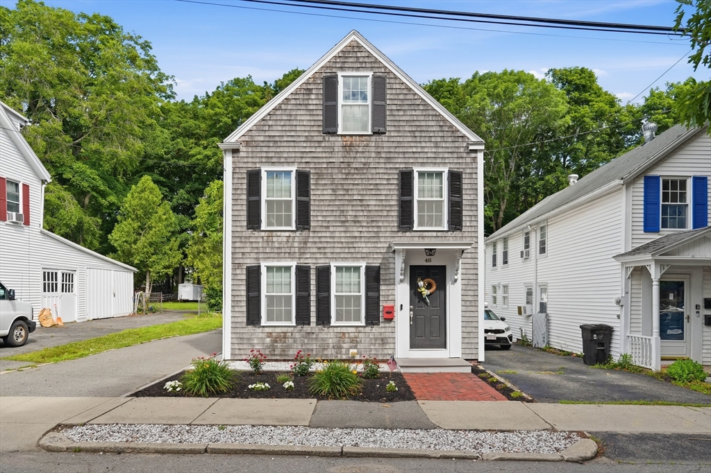 48 forrester in Newburyport