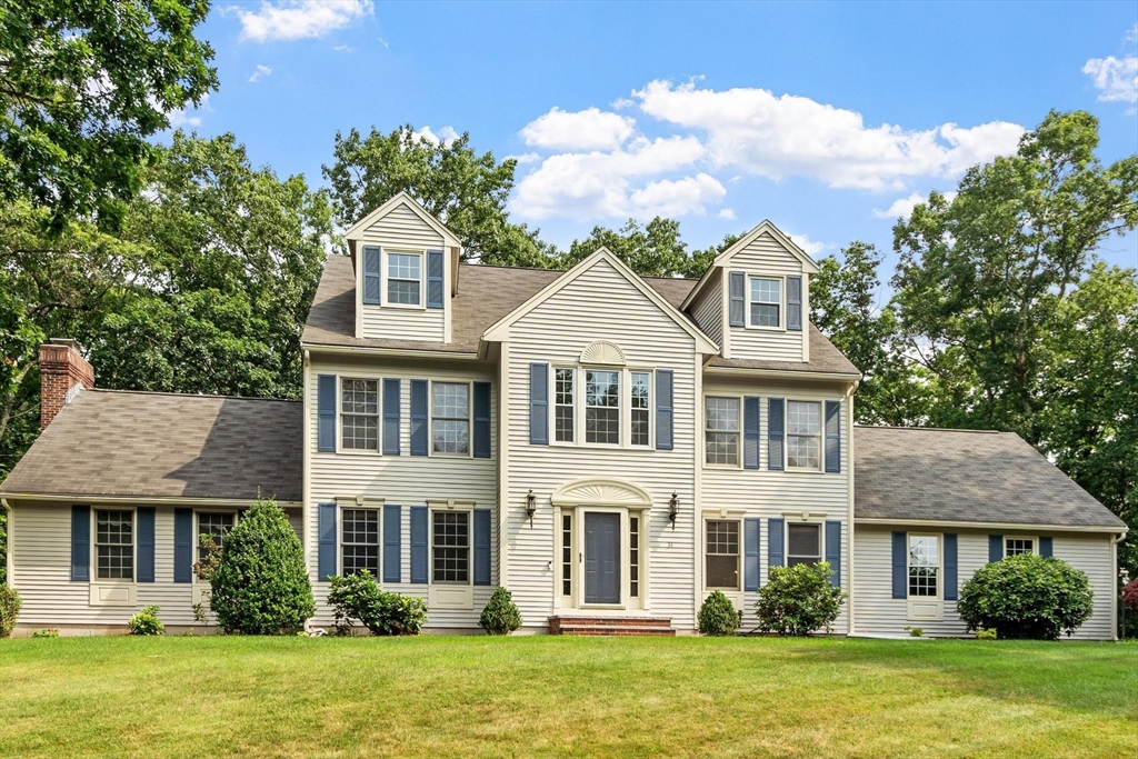 34 Arrowwood St in Methuen
