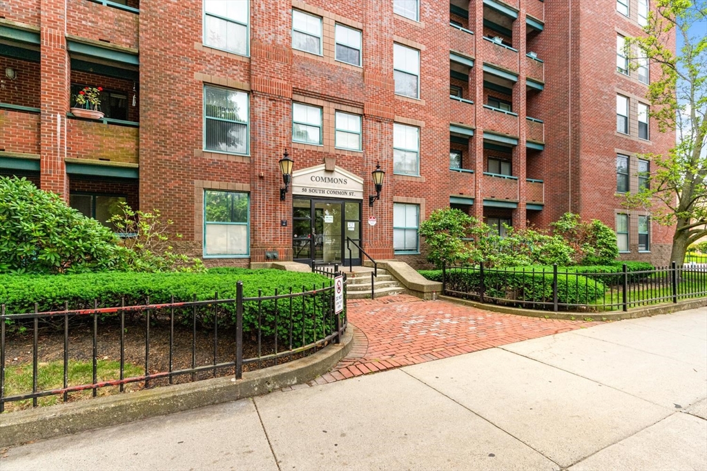 50 South Common St #403 in Lynn