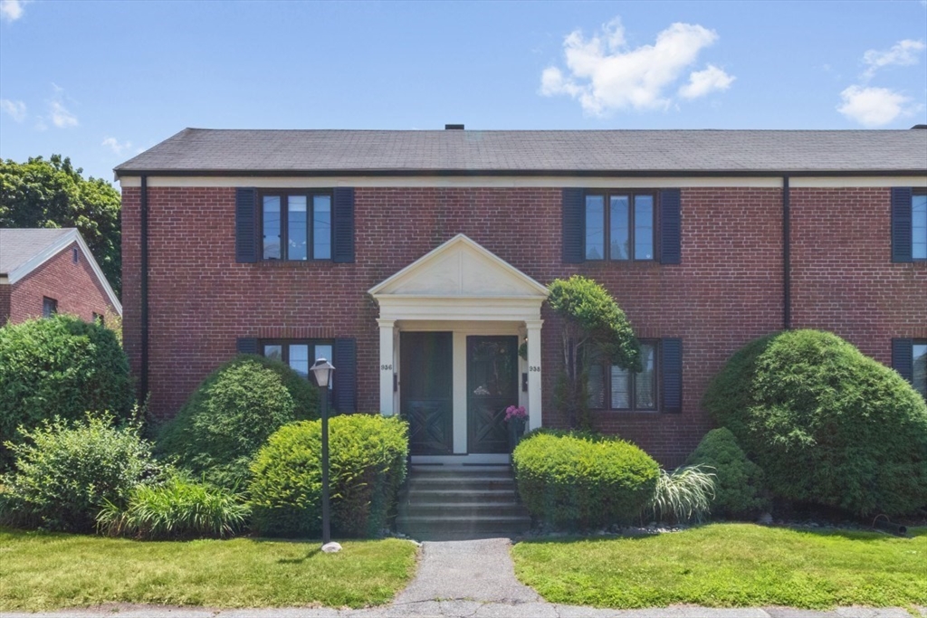 958 Belmont St #958 in Watertown