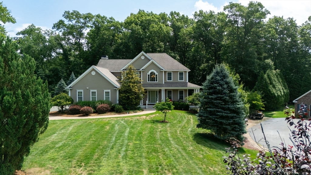 68 Raymond A Sampson Dr in North Attleboro