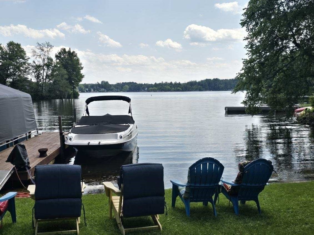 878 Flat Hill Rd in Lunenburg