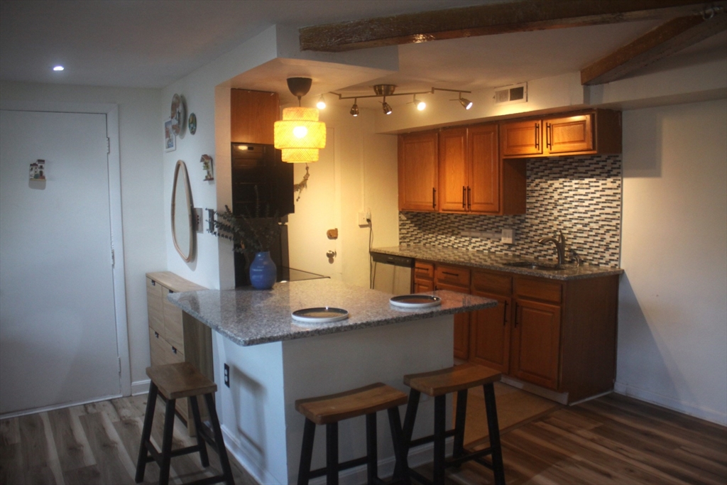 108 Oak Ln #4 in Brockton