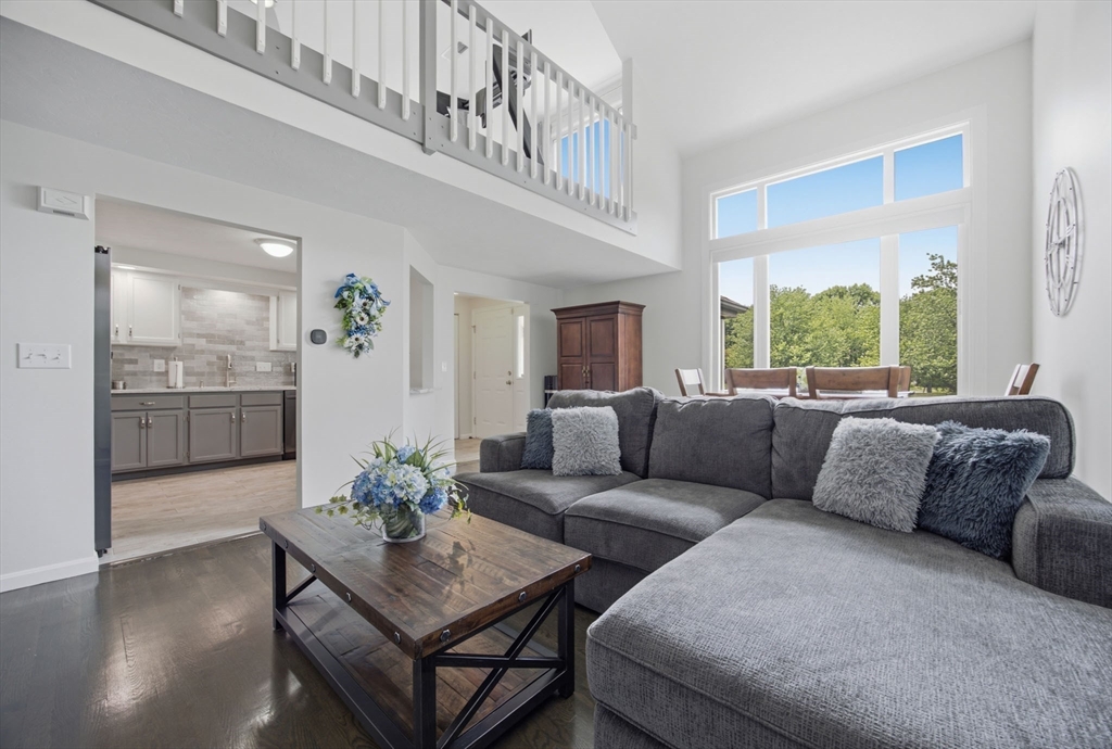 77 Willow Pond Dr #77 in Rockland