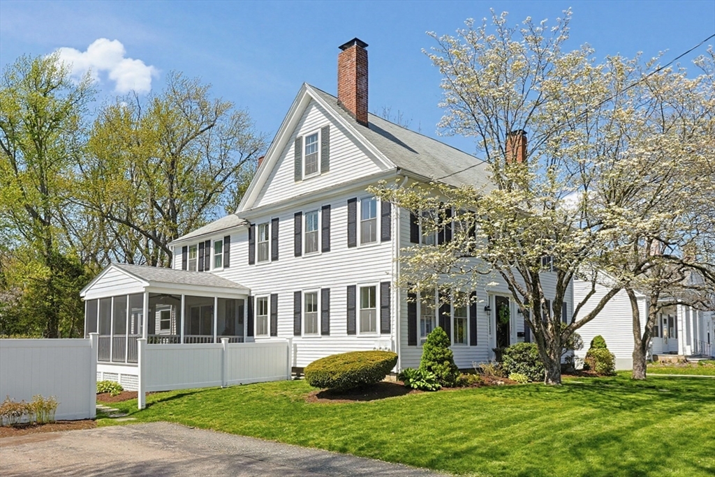 865 Washington St. in Holliston