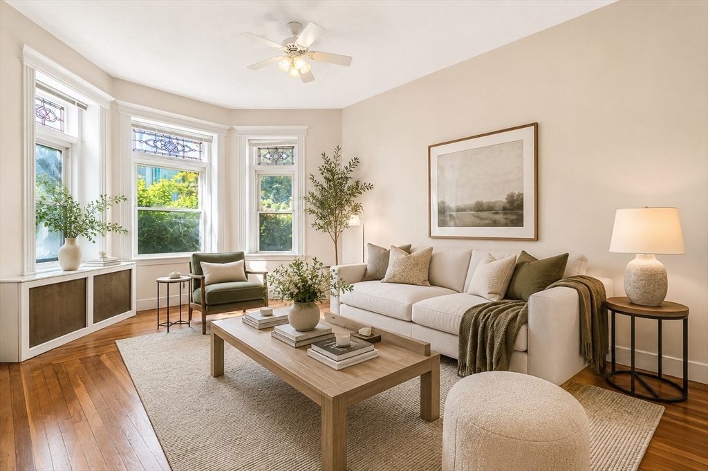1109 Boylston St #4 in Boston