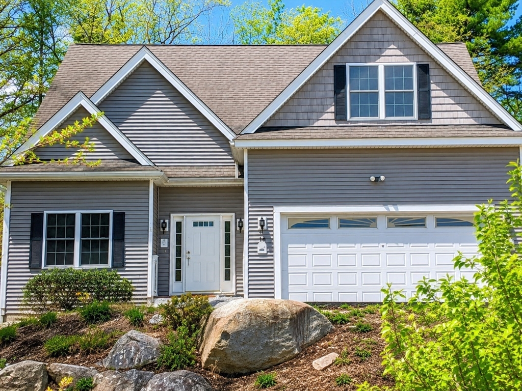 30 Steinbeck Street in Tyngsboro