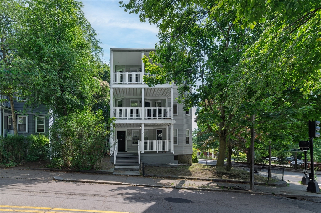 39 Glen Rd in Jamaica Plain