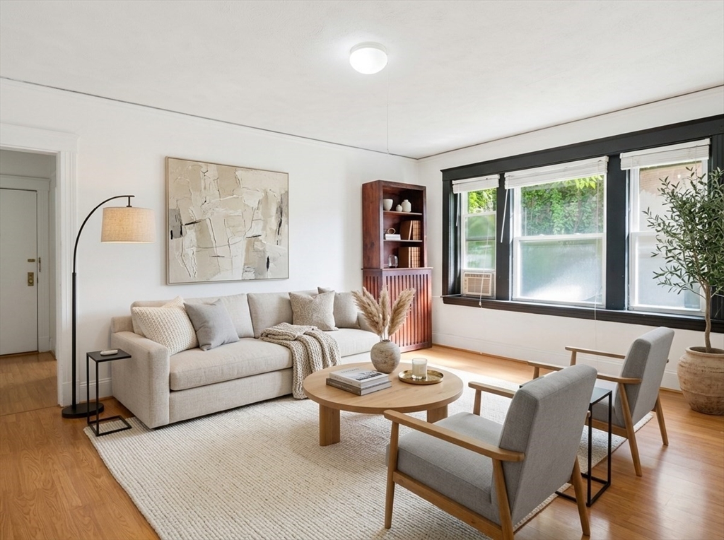 1607 Commonwealth Ave #04 in Brighton