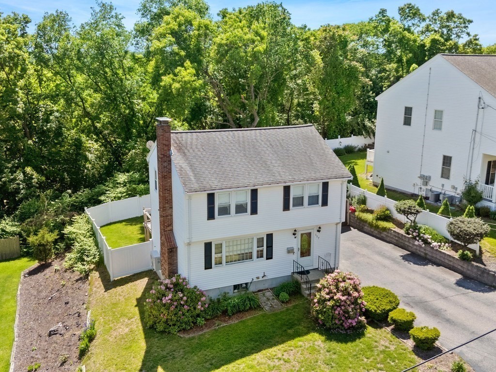 127 WESTGATE ROAD in Waltham