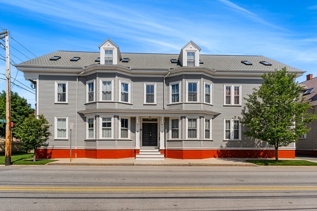 66 Essex Street #1 in Salem