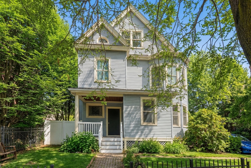 7 Russell Street #3 in Cambridge