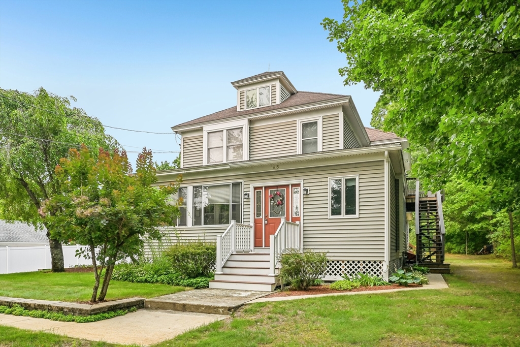 615 Mammoth Rd in Dracut