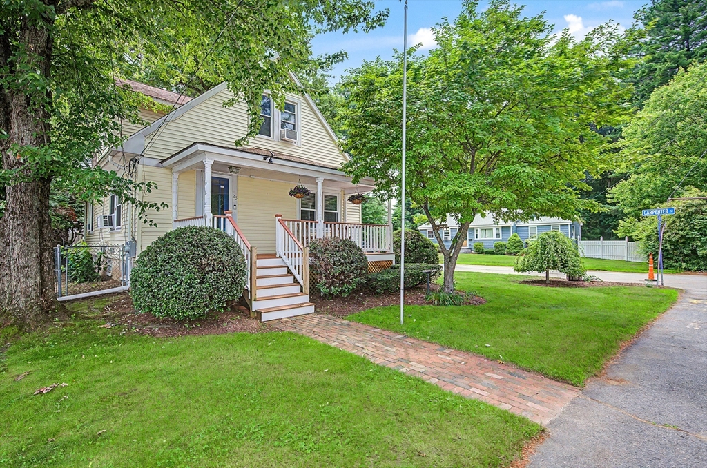 26 W Leonard St in Foxboro
