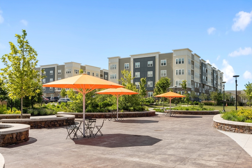 120 University Ave #2308 in Westwood