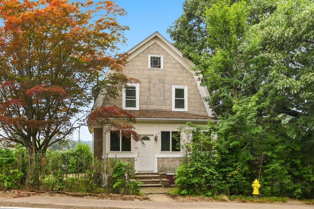 34 Common St in Braintree