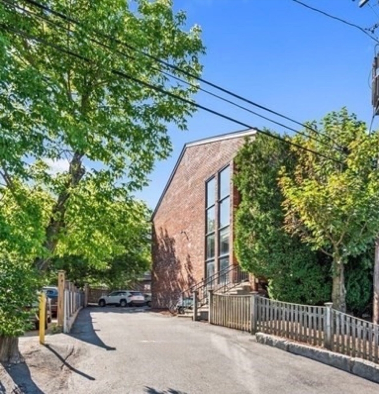 10 Roberts Street #12 in Somerville