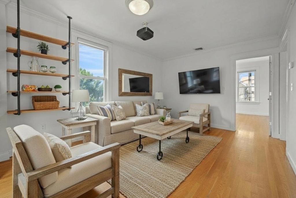 86 Mount Vernon St #2 in Somerville