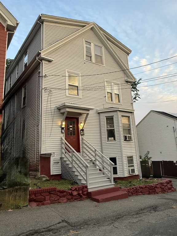12 Linwood Pl in Lynn