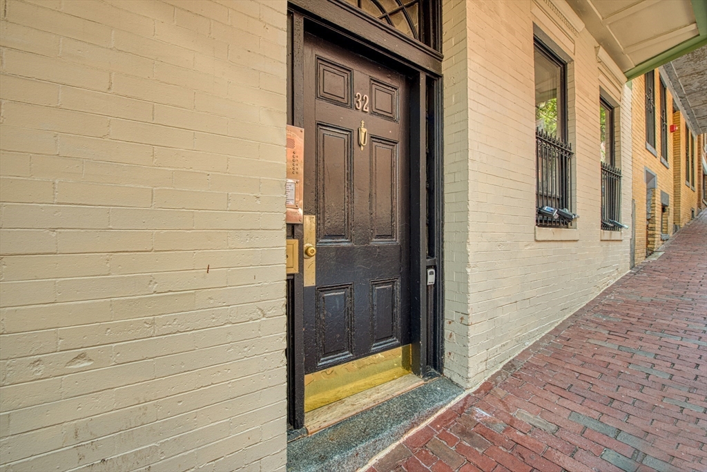 32 Grove #1 in Boston