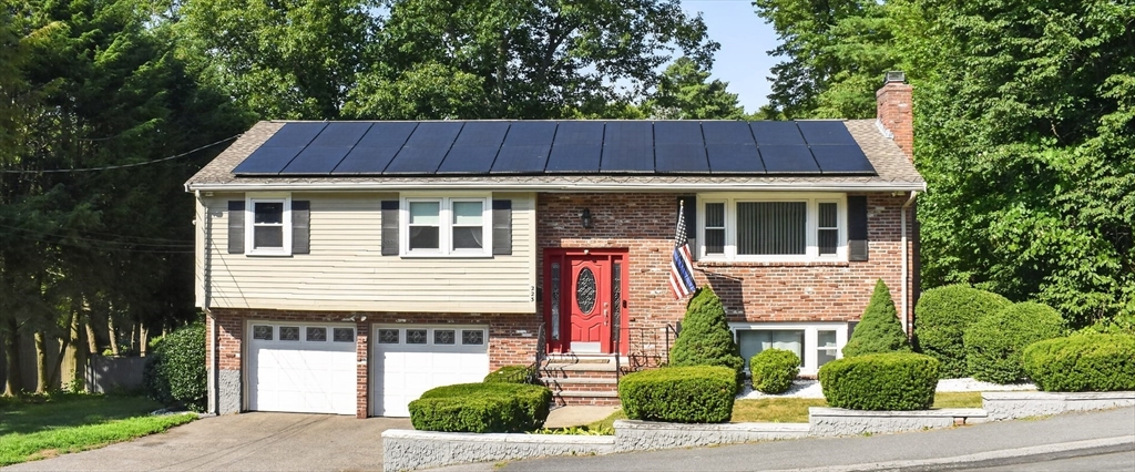 223 Robert Rd in Dedham