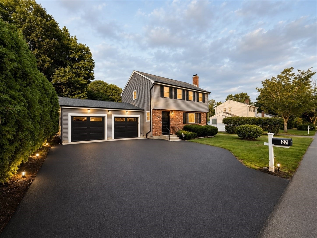27 Sumner st in Brockton