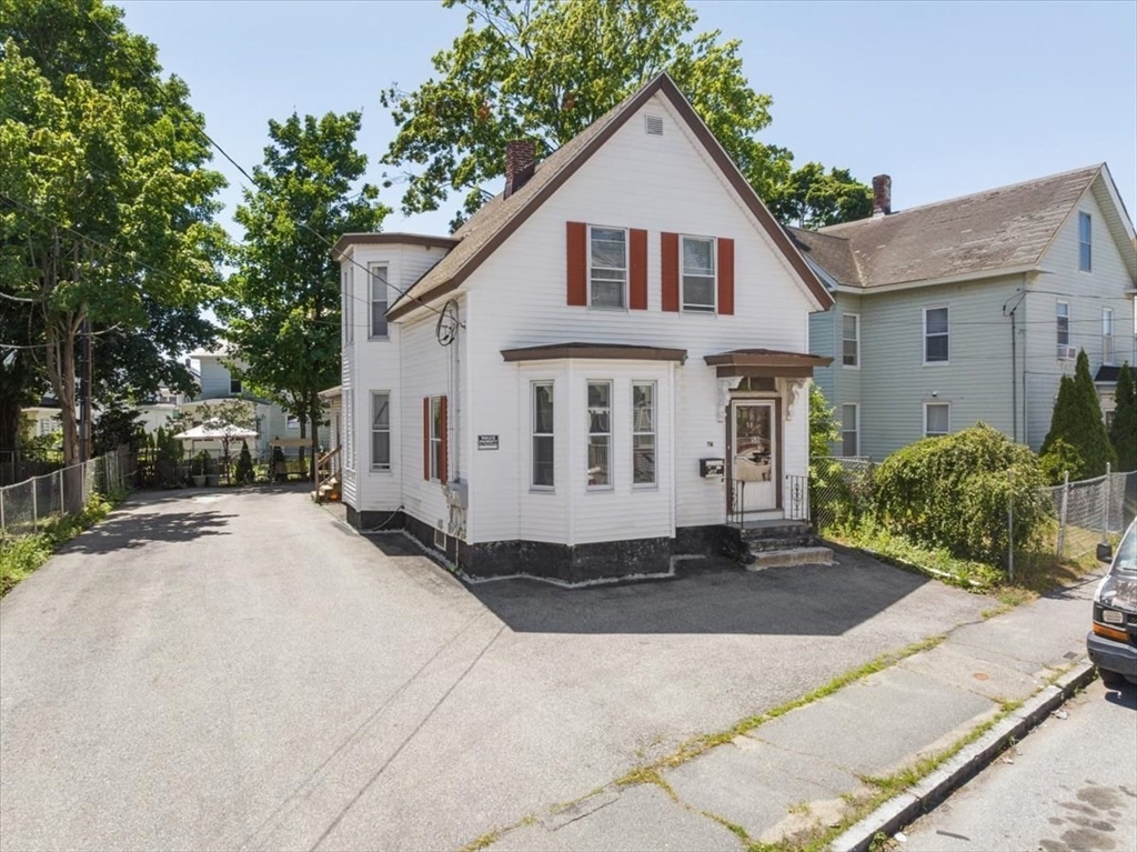 56-58 Pine St in Lowell