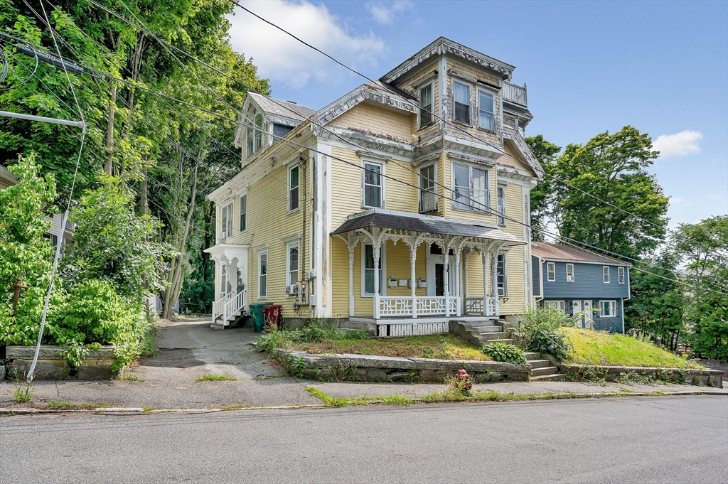 23 Eleventh Street #2 in Lowell