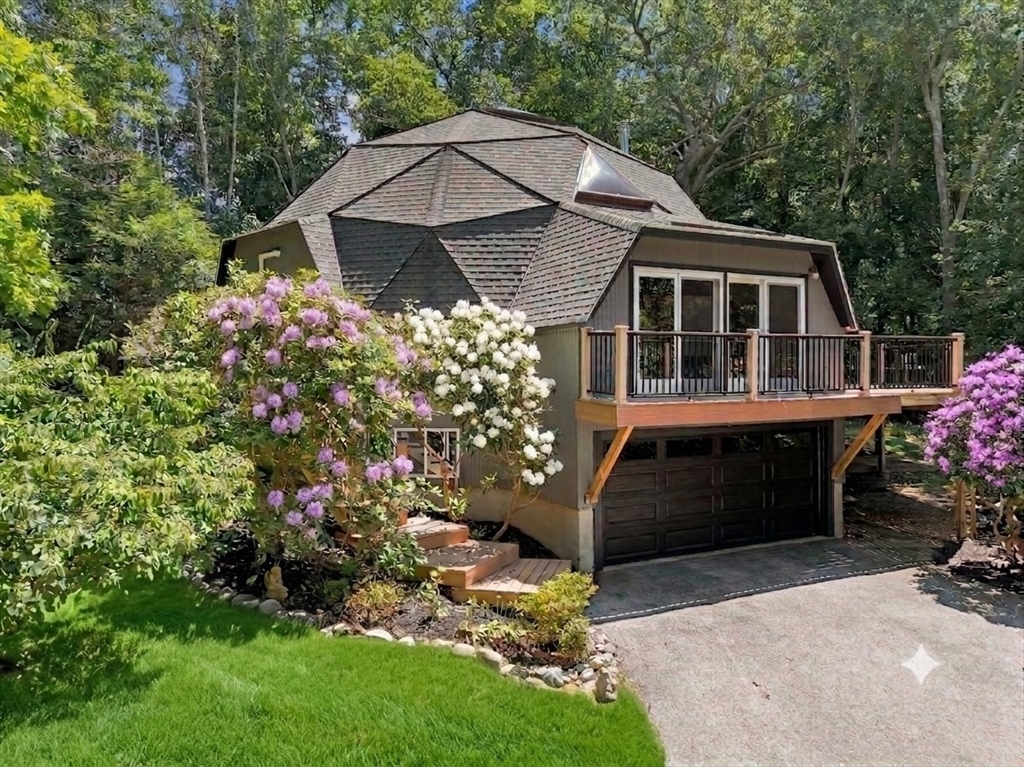 13 Town Farm Rd in Ipswich