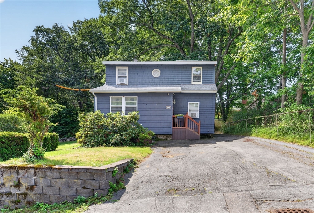 60 Harriett Ave in Burlington