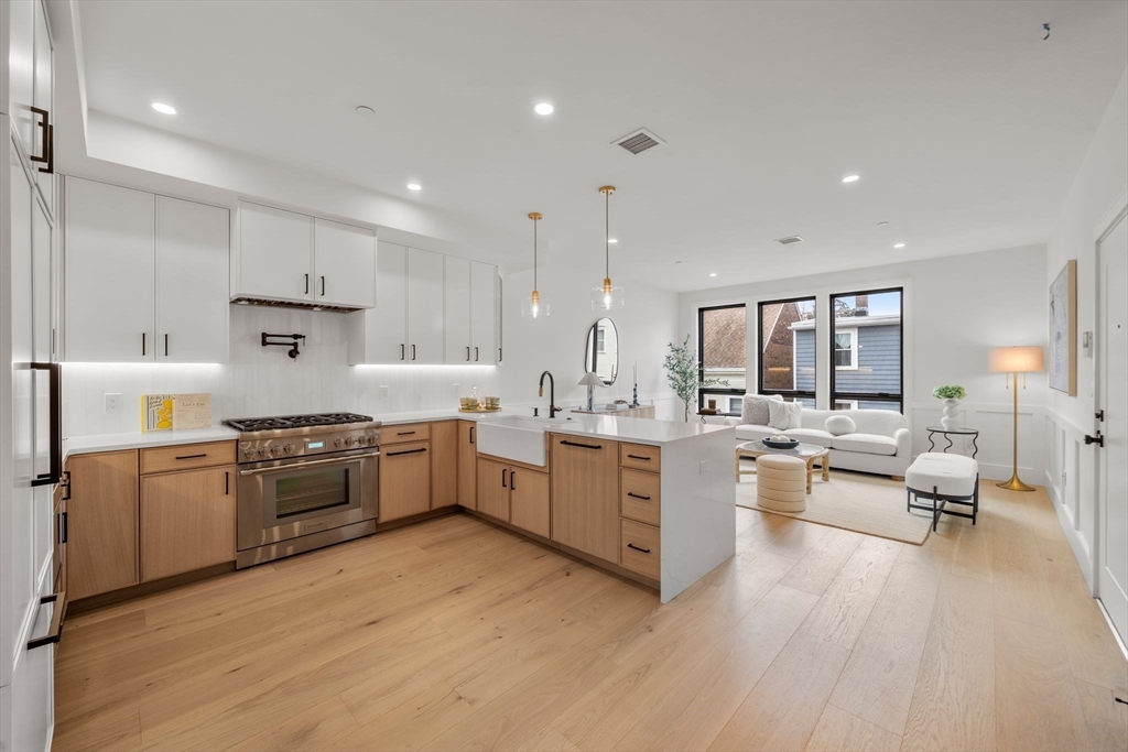 136 West 8th #3 in Boston