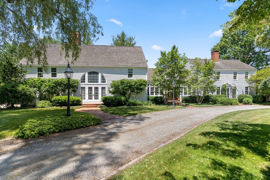 8 Green St in Newbury