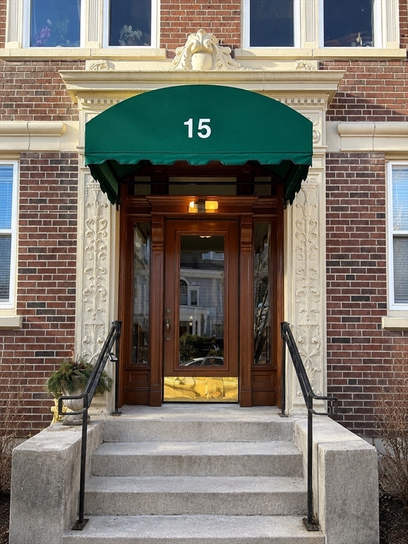 15 Colliston Rd #6 in Brighton