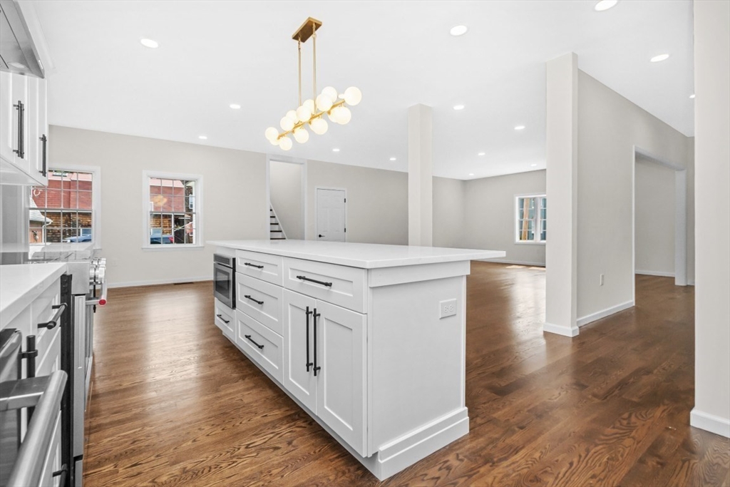 11 Kernwood Ave in Beverly