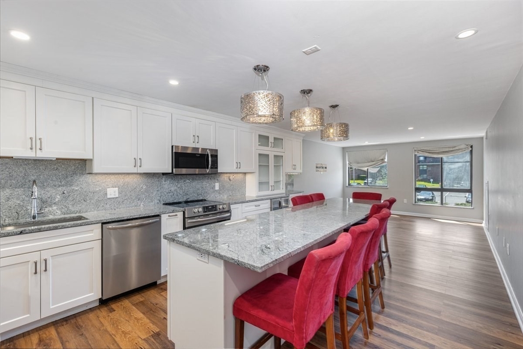 100 Ledgewood Dr #410 in Stoneham