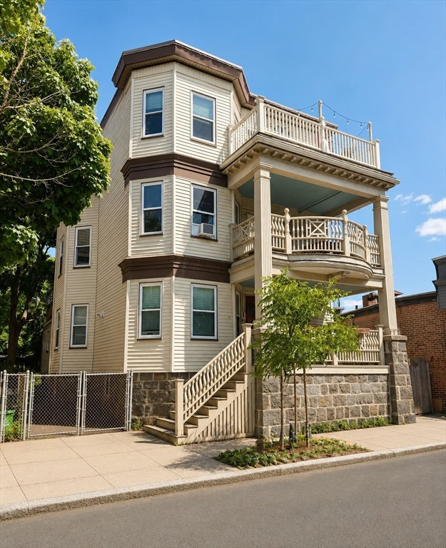 72 Bakersfield St #1 in Dorchester